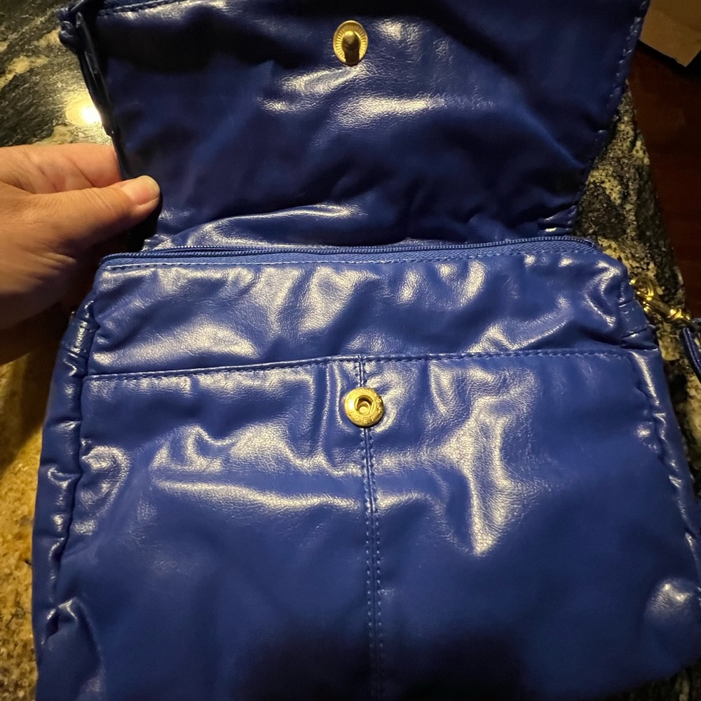 Vintage Electric Blue Purse - Picture 2 of 3
